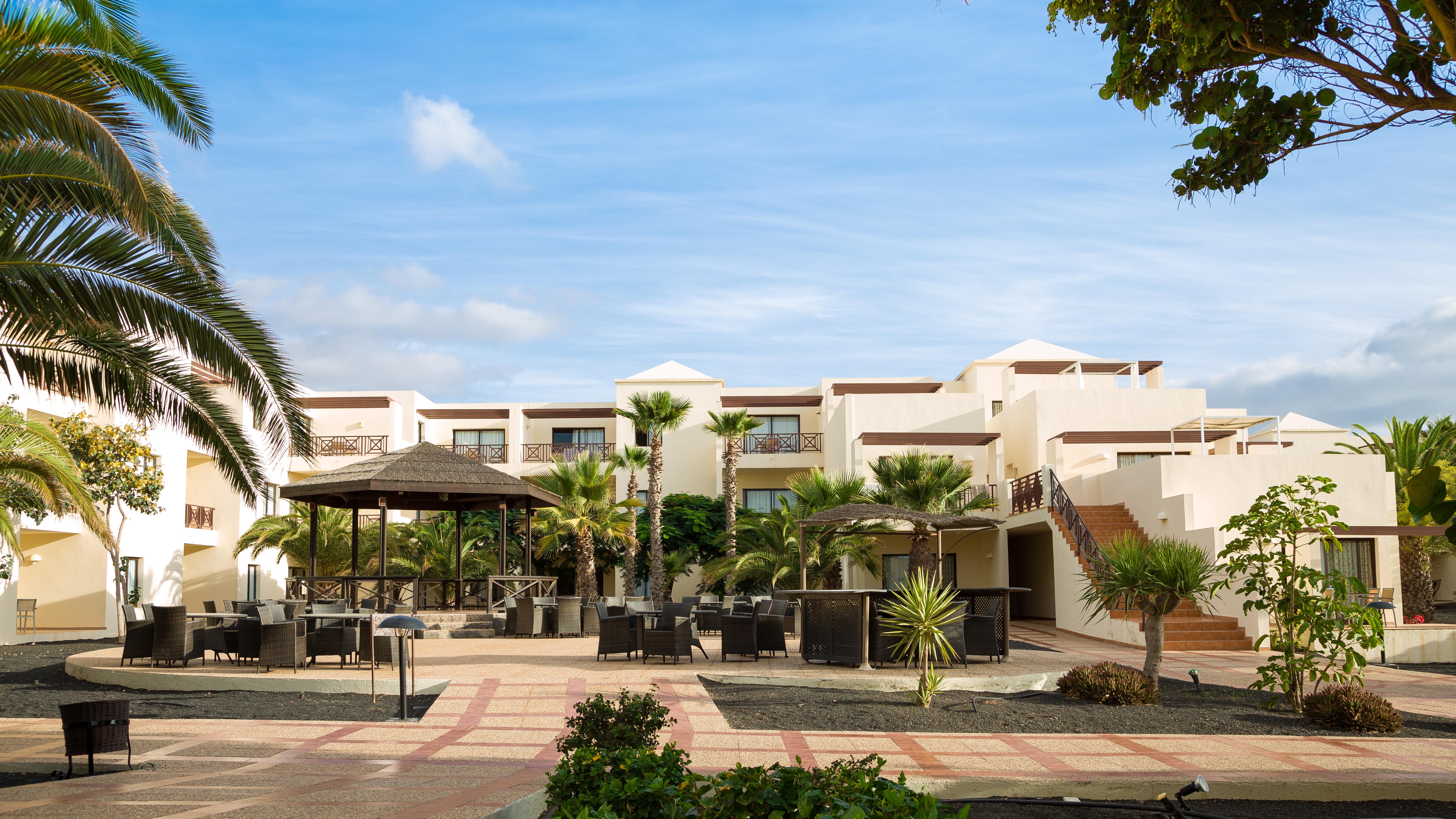 Vitalclass Lanzarote Resort Costa Teguise Esterno foto