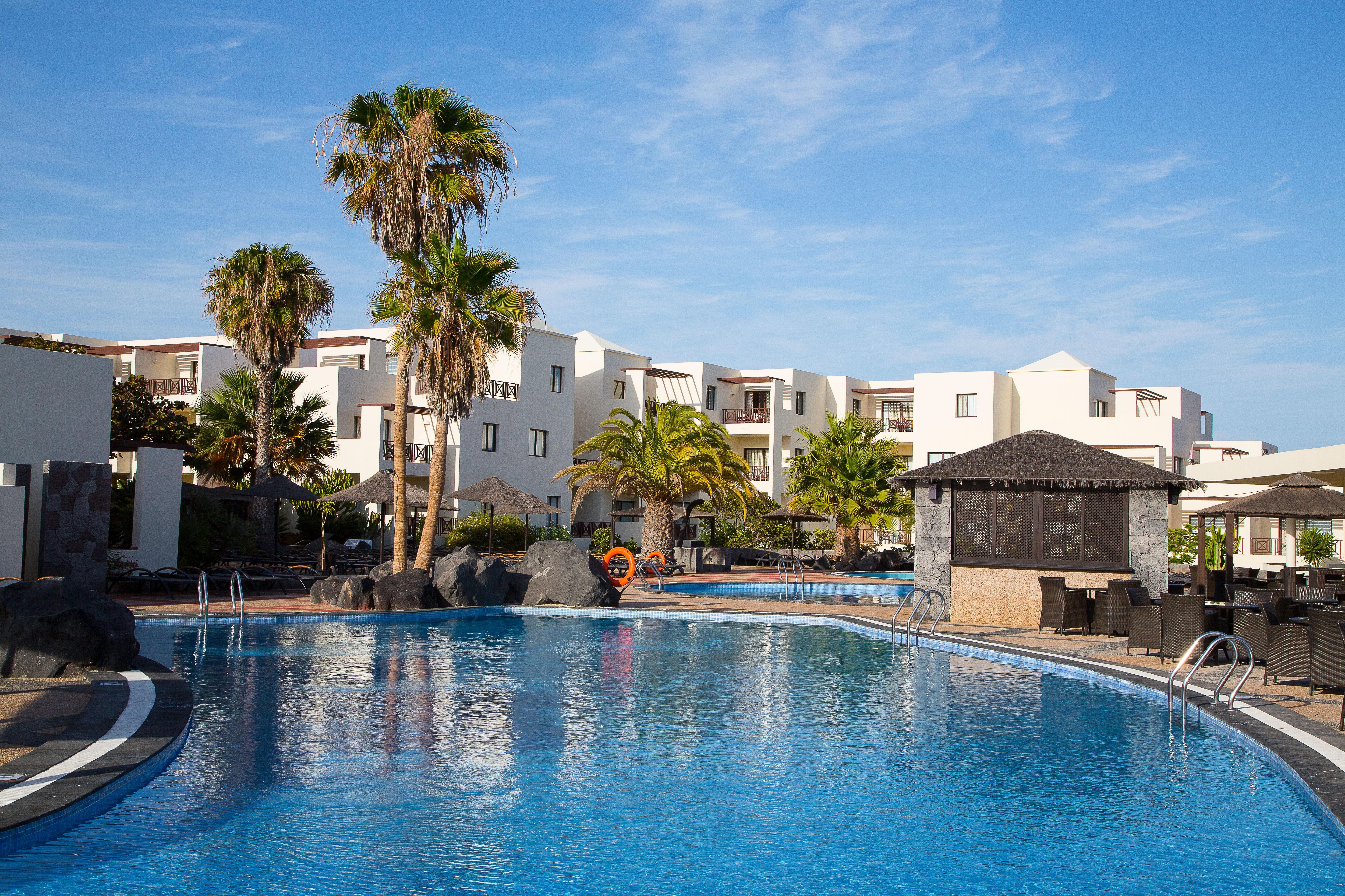 Vitalclass Lanzarote Resort Costa Teguise Esterno foto